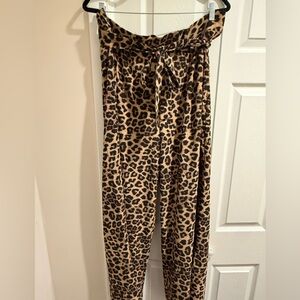 Torrid Leopard Print Paperbag Waist Pants Size 2 (2X) High Rise Tie Belt Stretch